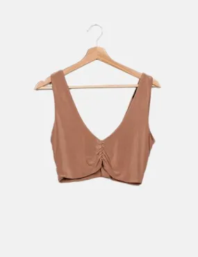 Boohoo Crop top marrón tirantes