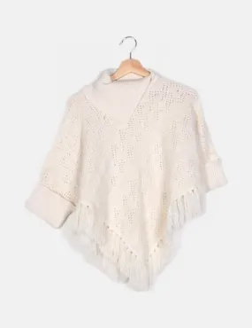 NoName Poncho blanco punto cuello vuelto